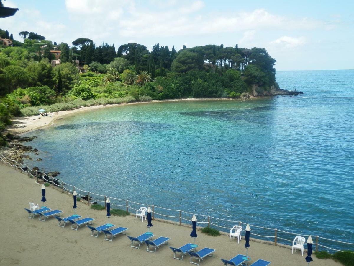 La Casetta In Piazza Porto Santo Stefano  Εξωτερικό φωτογραφία